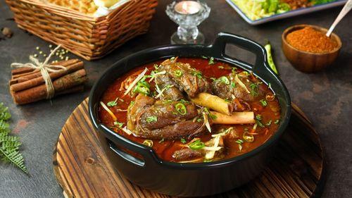 How Sabir’s Nihari To Zeeshan’s Dal Gosht Define Kolkata’s Winter