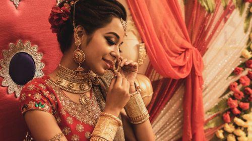 5 Must-Have Products For Your Wardrobe Rescue Kit This Shadi Season