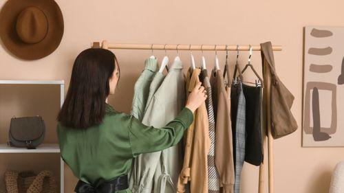 Here's How To Build The Perfect Minimalist Travel Wardrobe